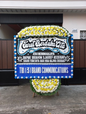 Papan Bunga Duka di Pollung